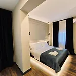 Tirana Central Rooms Pazari